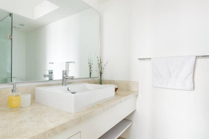 Loft Minimalista Impecable En Pleno Centro Historico México DF