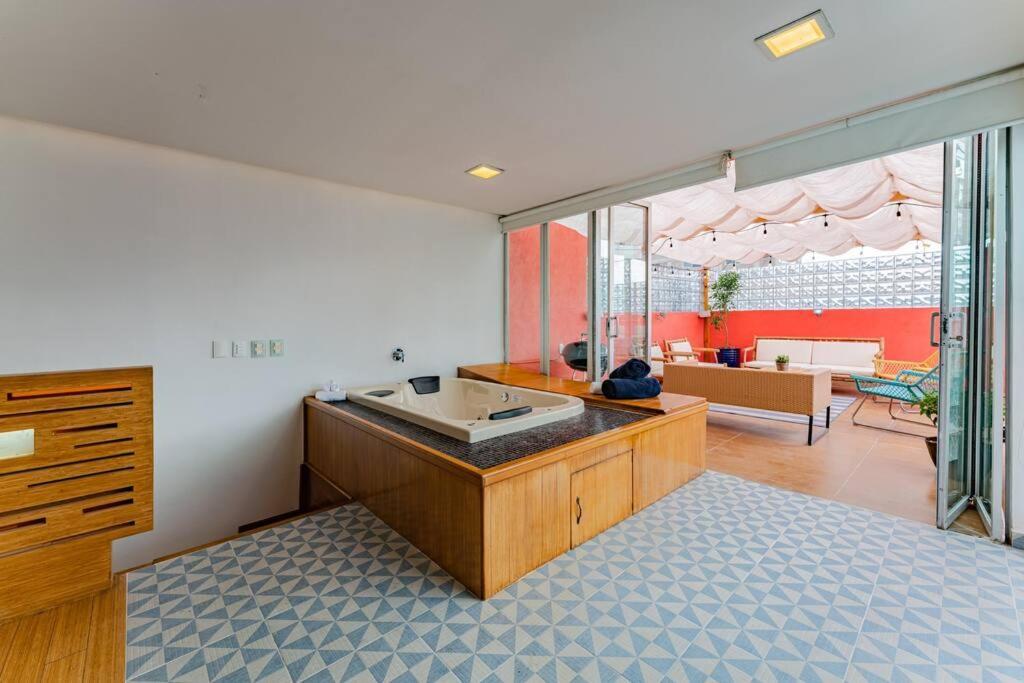 Apartamento Stylish With Private Roof & Jacuzzi *