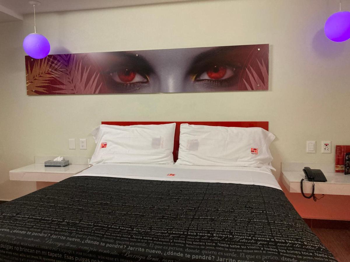 Huipulco Hotel del amor *