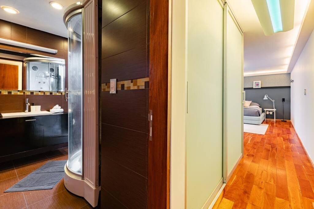 Stylish With Private Roof & Jacuzzi Apartamento *