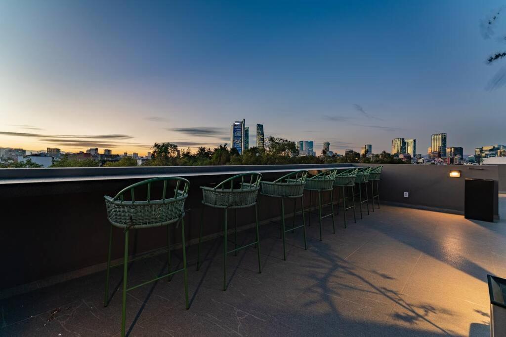 African Vibes, Roof Top/gym, Across Parque Espana Apartamento