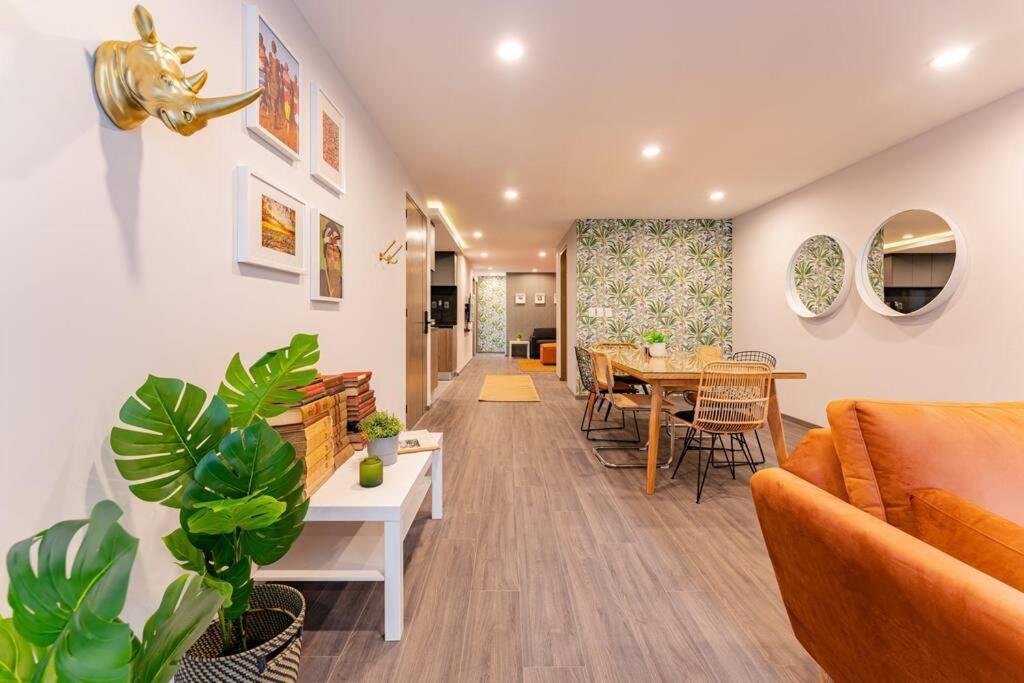 African Vibes, Roof Top/gym, Across Parque Espana Apartamento *