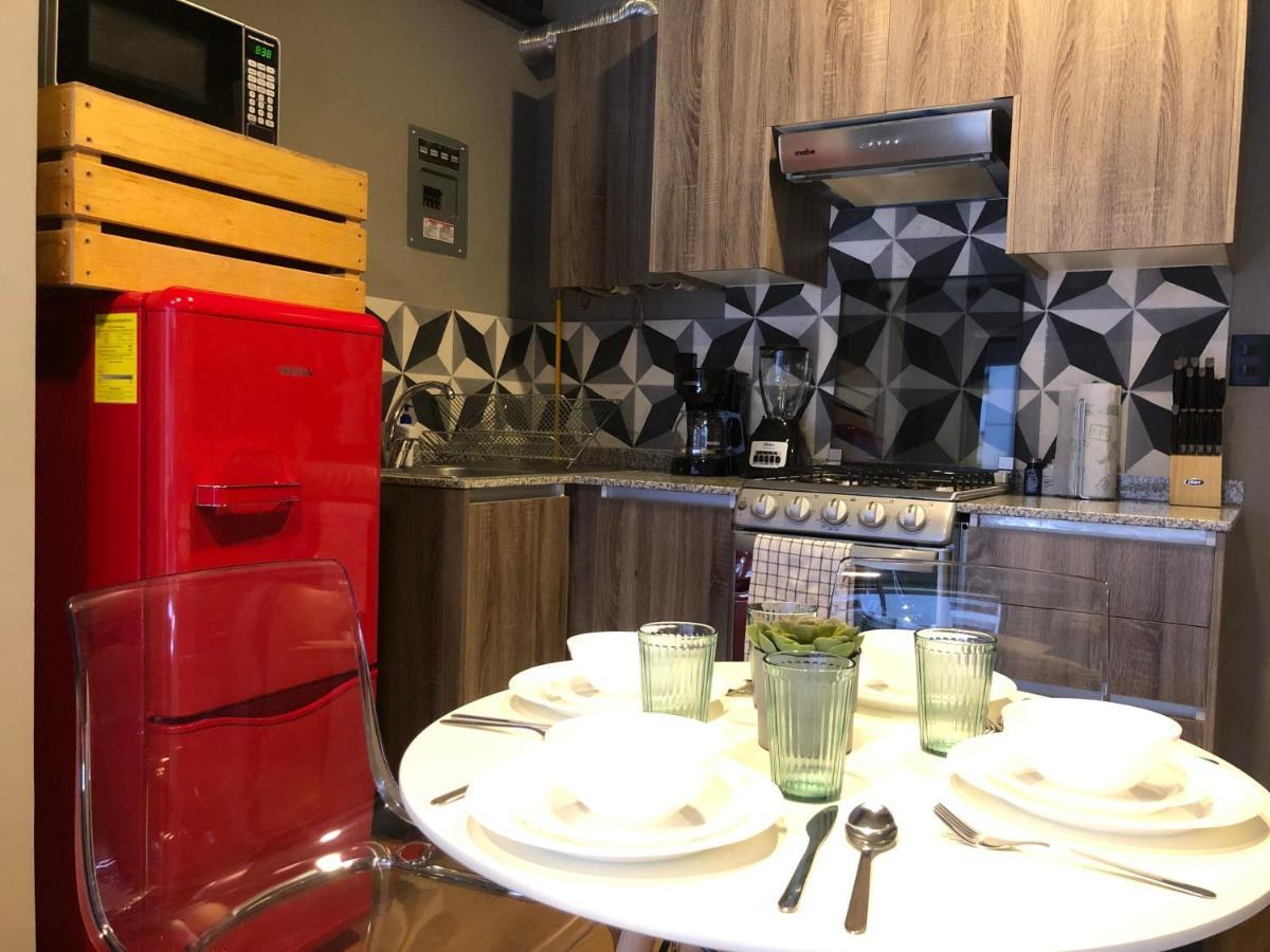 Apartamento Gran Ubicacion Con Balcon A Cuadra Del Angel México DF