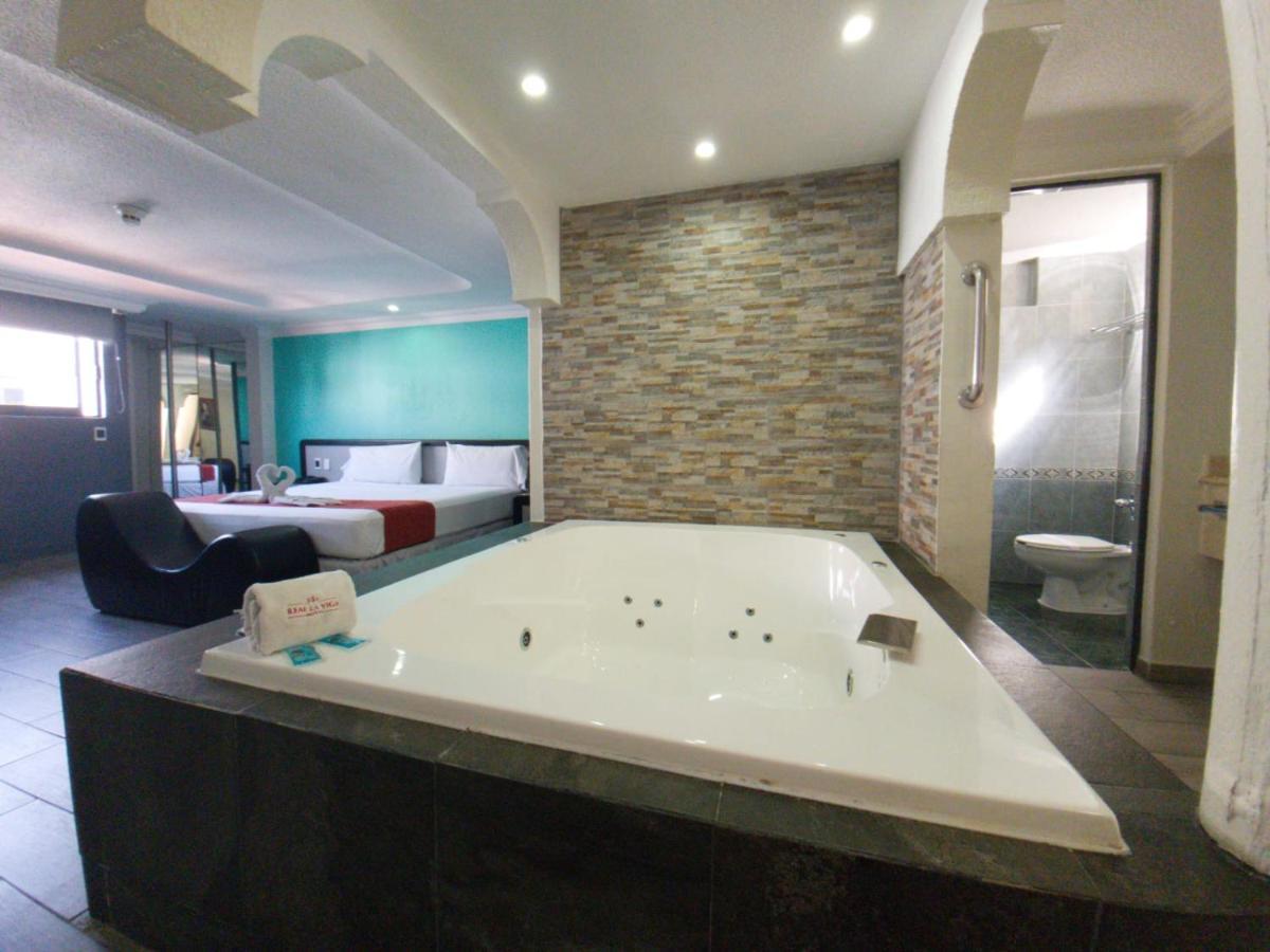 Real La Viga Motel *