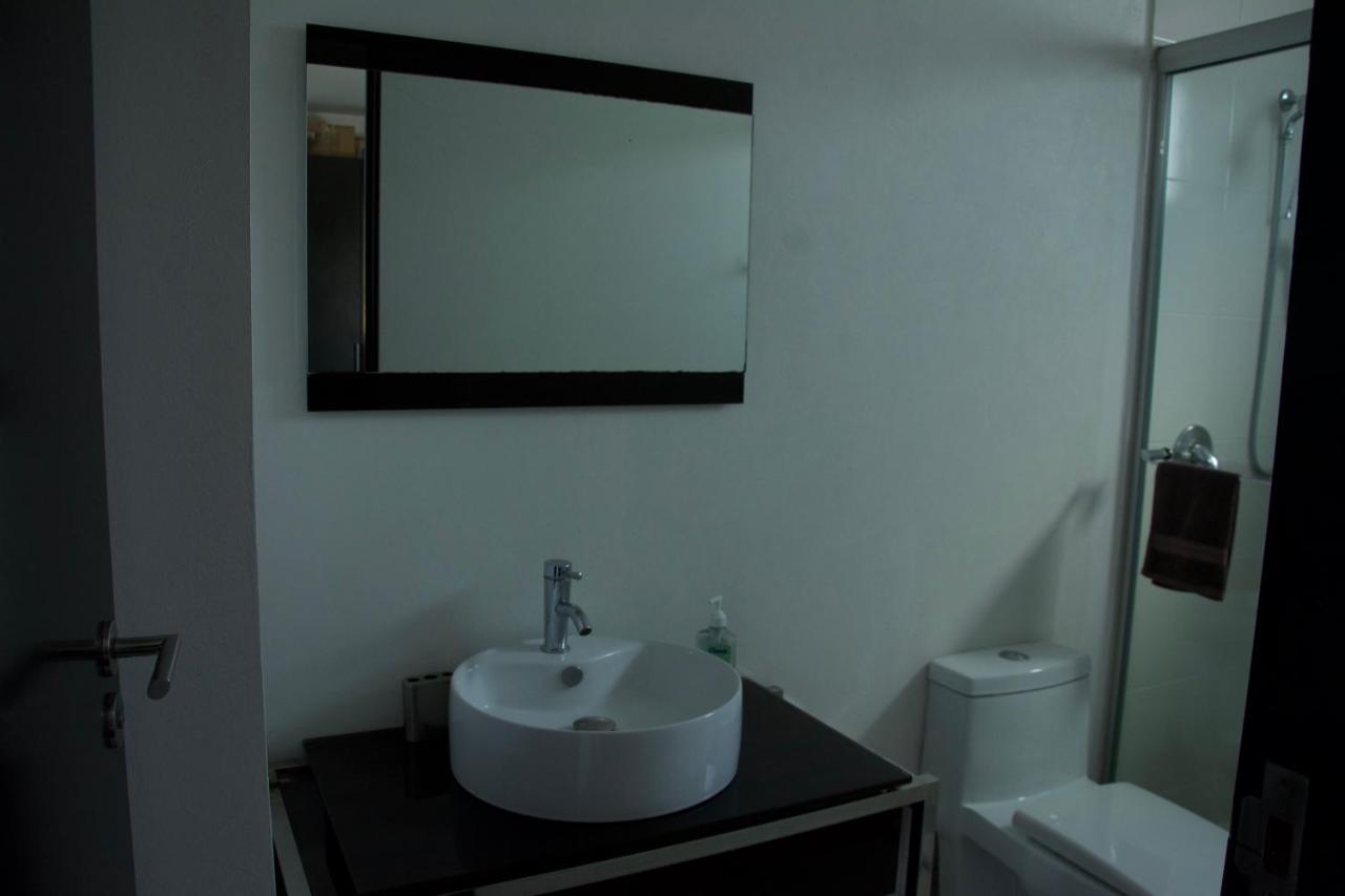 Habitación Confortable Dentro Departamento Natura Habitación en casa particular