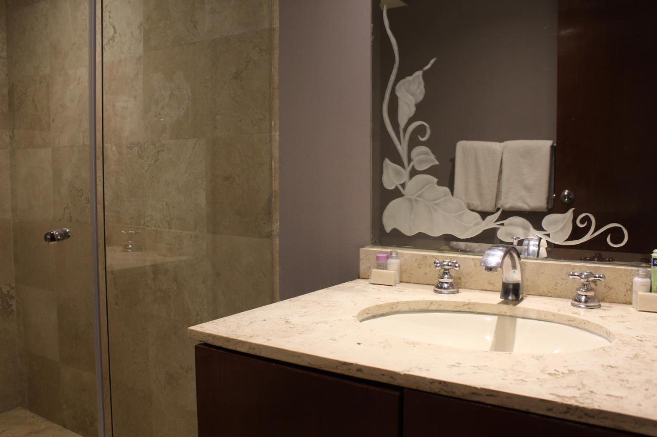 L´ Heritage Hipólito Taine By Bluebay Apartahotel 4*