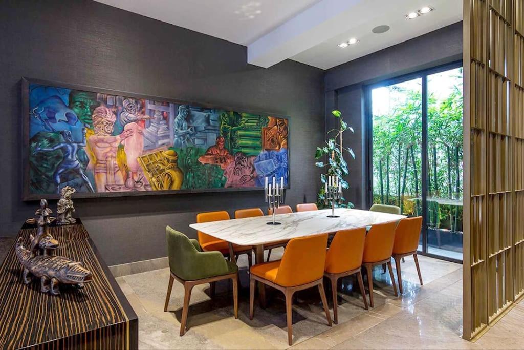 Luxurious Penthouse Oasis Apartamento *