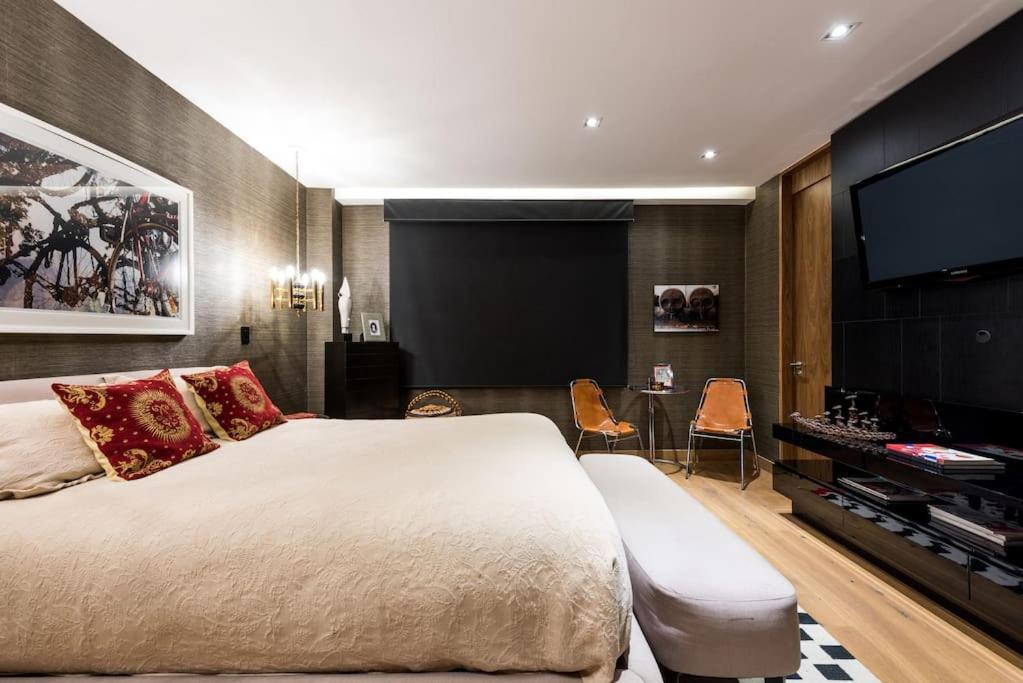 Apartamento Luxurious Penthouse Oasis