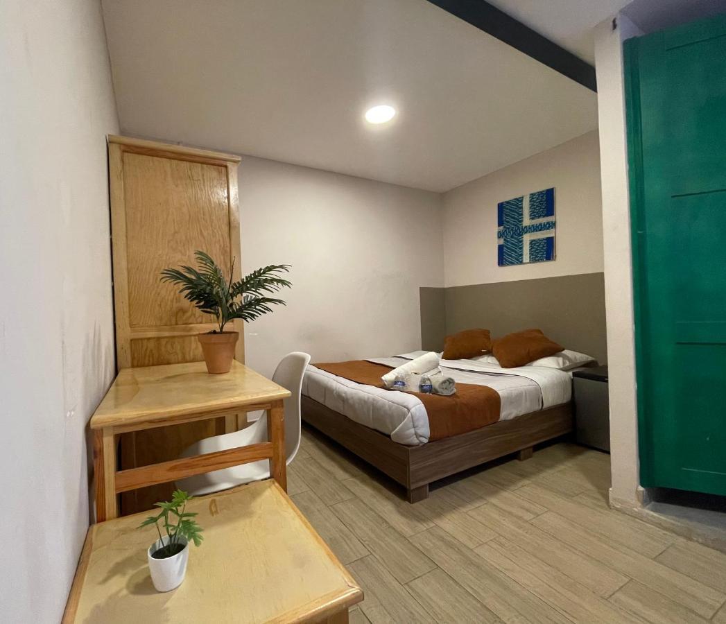 Colmena Monterrey 3*