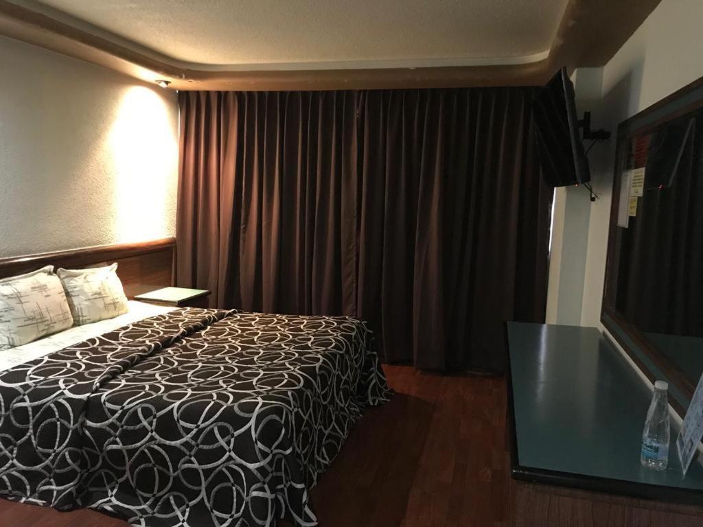 Hotel Parque Via Mexico City