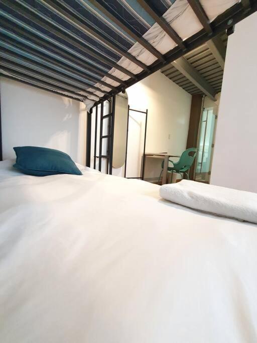 Privada C/ Terraza &escritorio Polanco. Hostal *