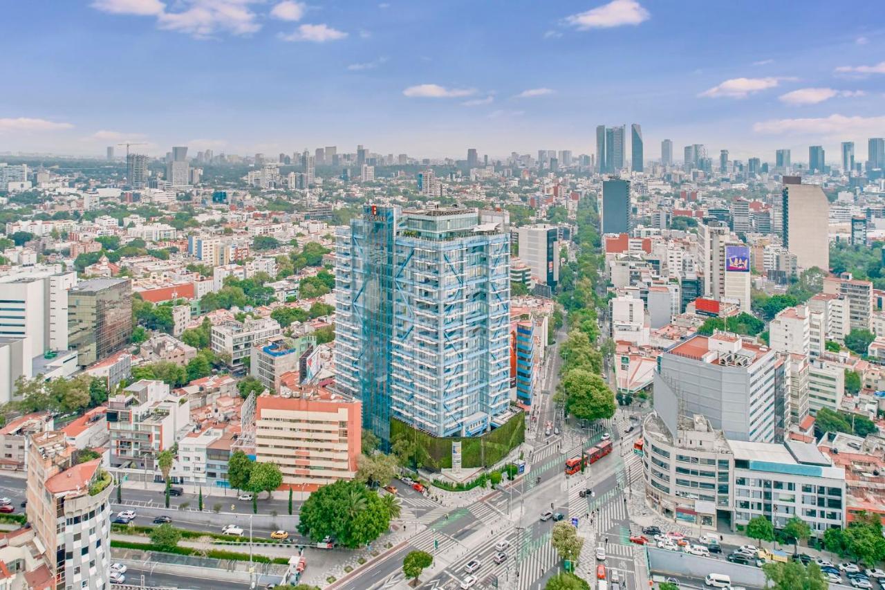 Fiesta Insurgentes Viaducto 4* Mexico City