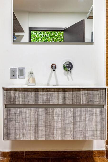 Loft Roma/condesa Con Terraza Privada. Apartamento *