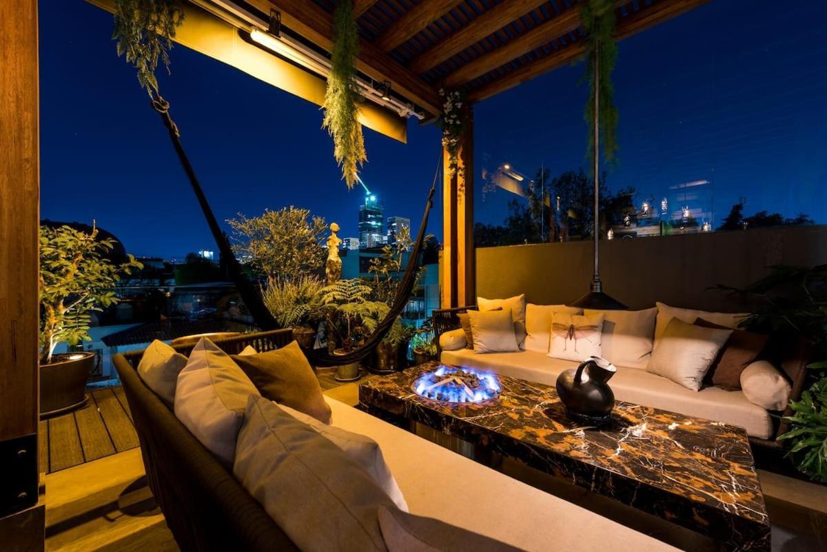 Luxurious Penthouse Oasis Apartamento