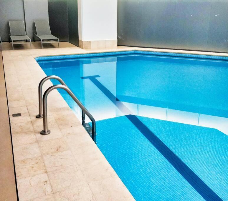 Beautiful Hi-rise, King Size, Hs Wi-fi, Pool, Gym Apartamento México DF