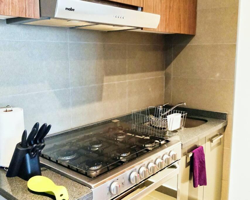 Beautiful Hi-rise, King Size, Hs Wi-fi, Pool, Gym * México DF
