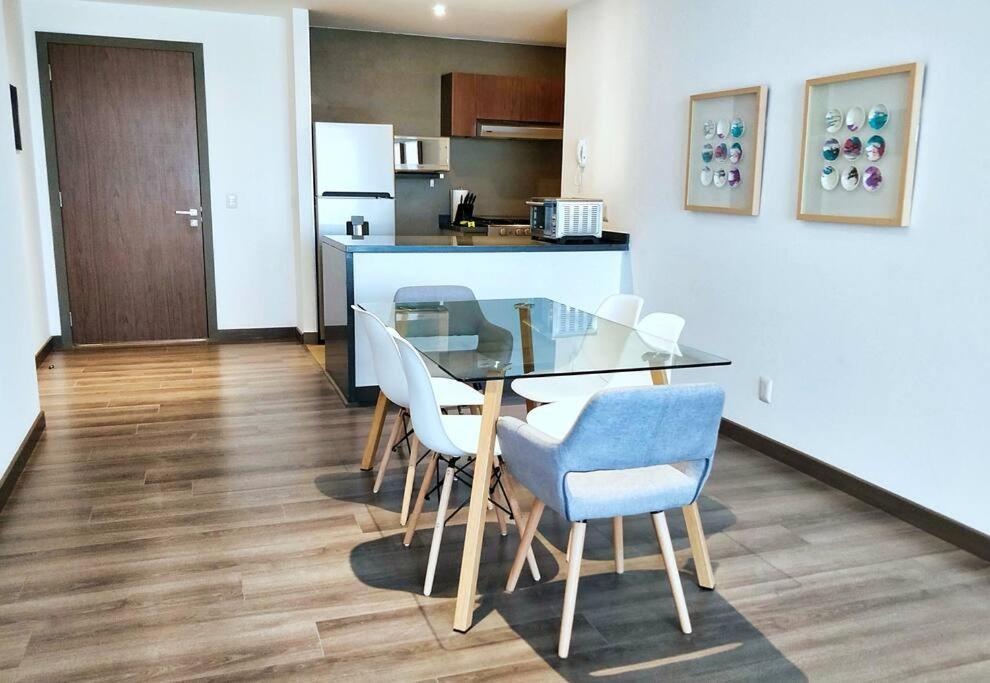 Beautiful Hi-rise, King Size, Hs Wi-fi, Pool, Gym Apartamento