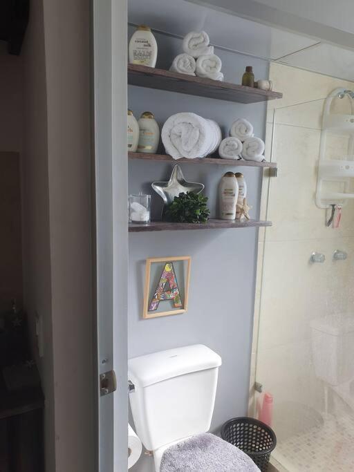 Apartamento Ejecutivo Aeropuerto *