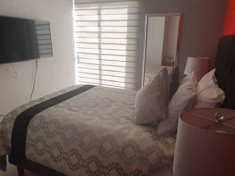 Ejecutivo Aeropuerto Apartamento *