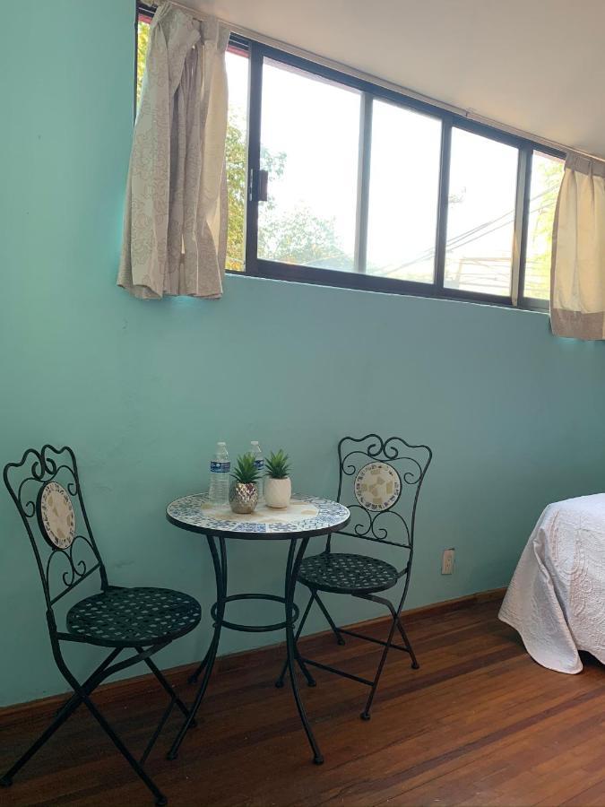 Hotel Satya & Portal San Angel Flats