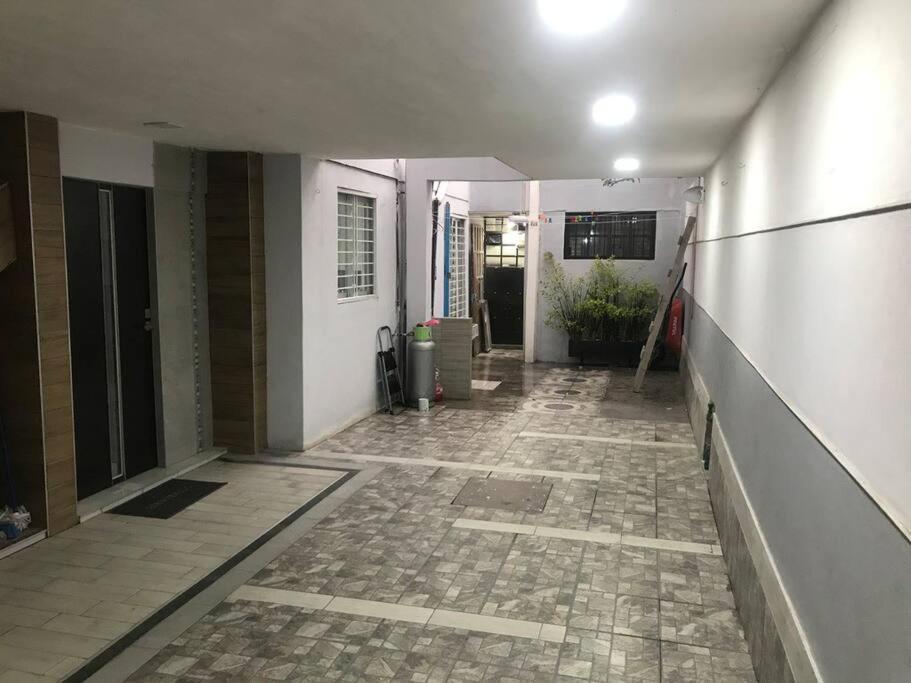 Donovan, Confortable Con Bano Privado * Cidade do México