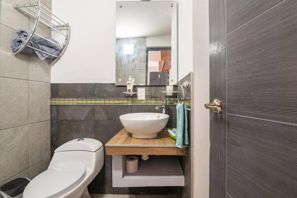 Apartamento Lui Confortable Moderna Con Bano Privado *