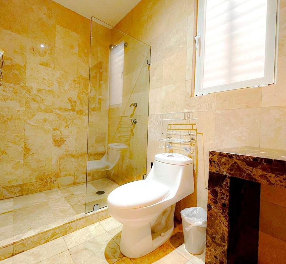 Condesa Amsterdam B Inviting 2br, 1ba With Modern Touches On Amsterdam Avenue