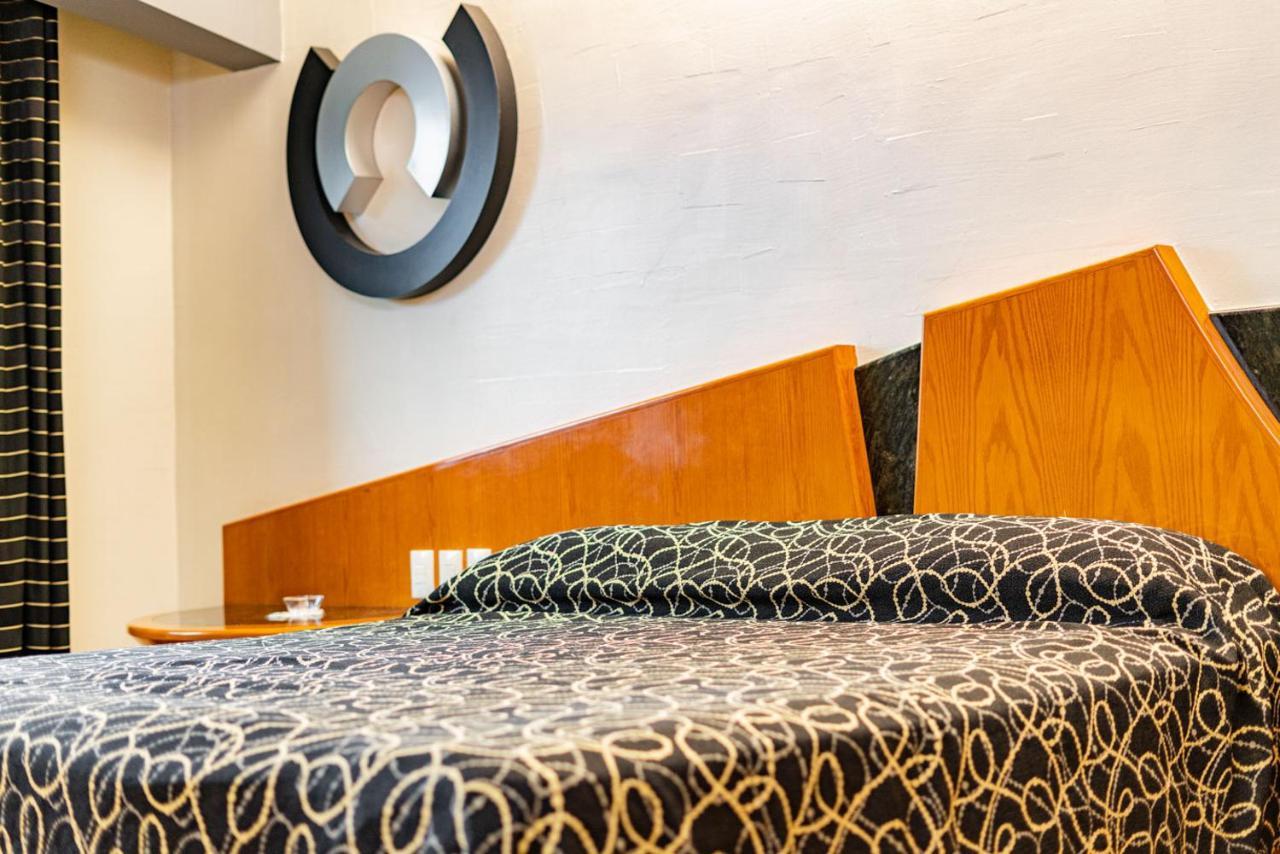 Hotel&villas Pasadena Impuestos No Incluidos El Pago Es Directamente En El Hotel México DF