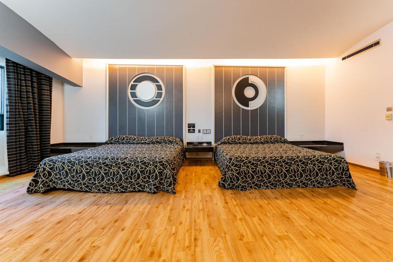 Hotel&villas Pasadena Impuestos No Incluidos El Pago Es Directamente En El 4*