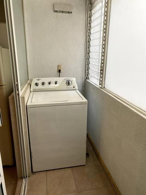 Apartment Spacious 3 Bed +2 Bath In Roma N Mexico City