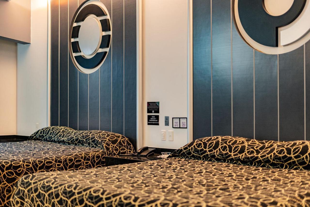 Hotel&villas Pasadena Impuestos No Incluidos El Pago Es Directamente En El México DF