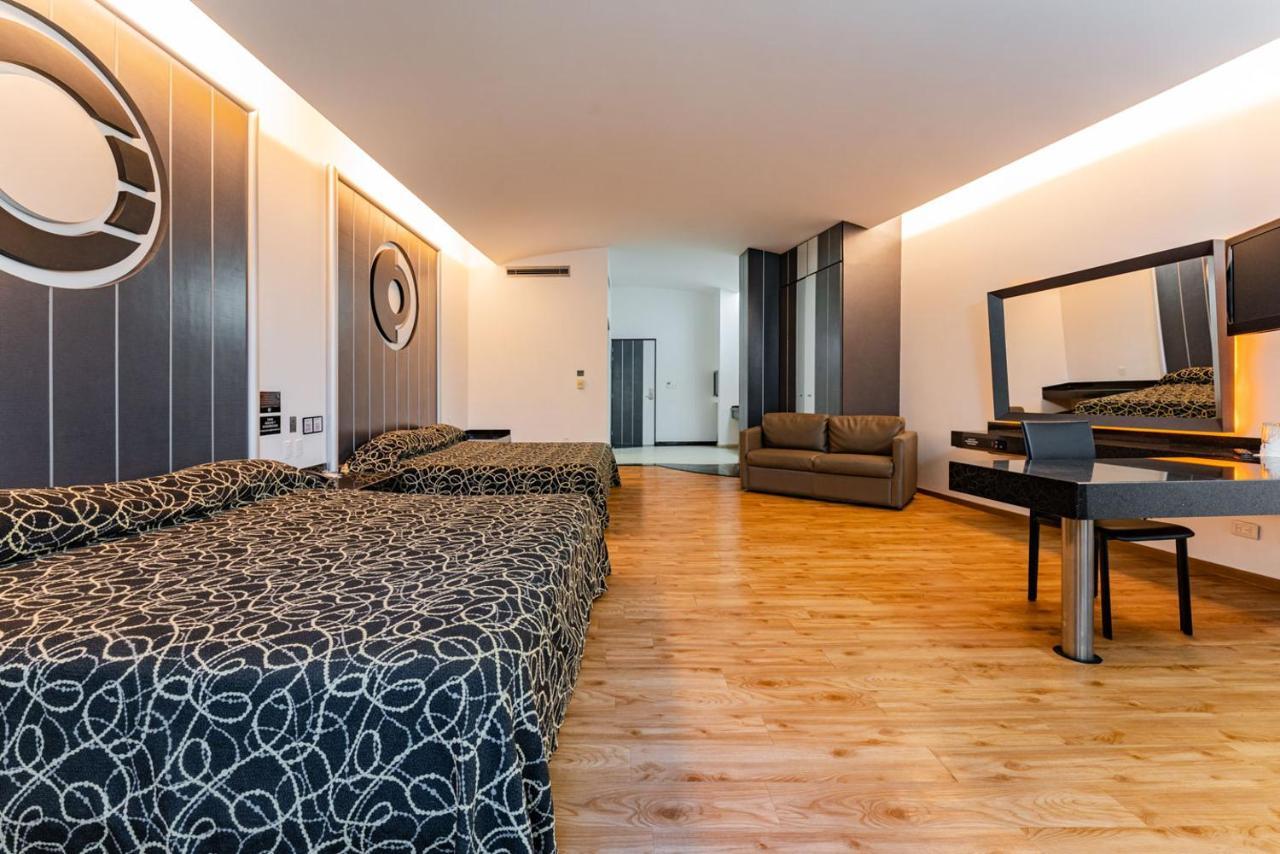 Hotel Hotel&villas Pasadena Impuestos No Incluidos El Pago Es Directamente En El