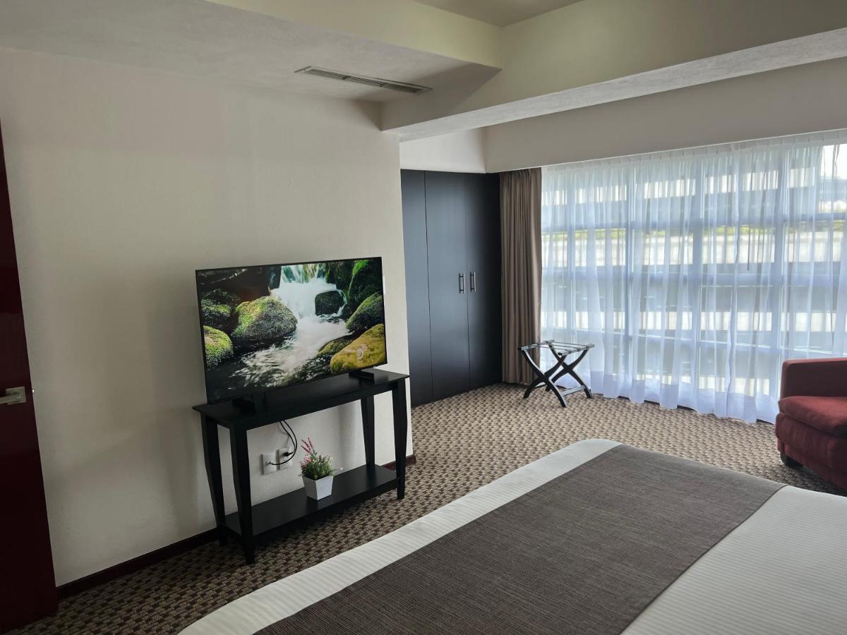 St Isidro Corporate Housing Spa & Wellness Center Hotel