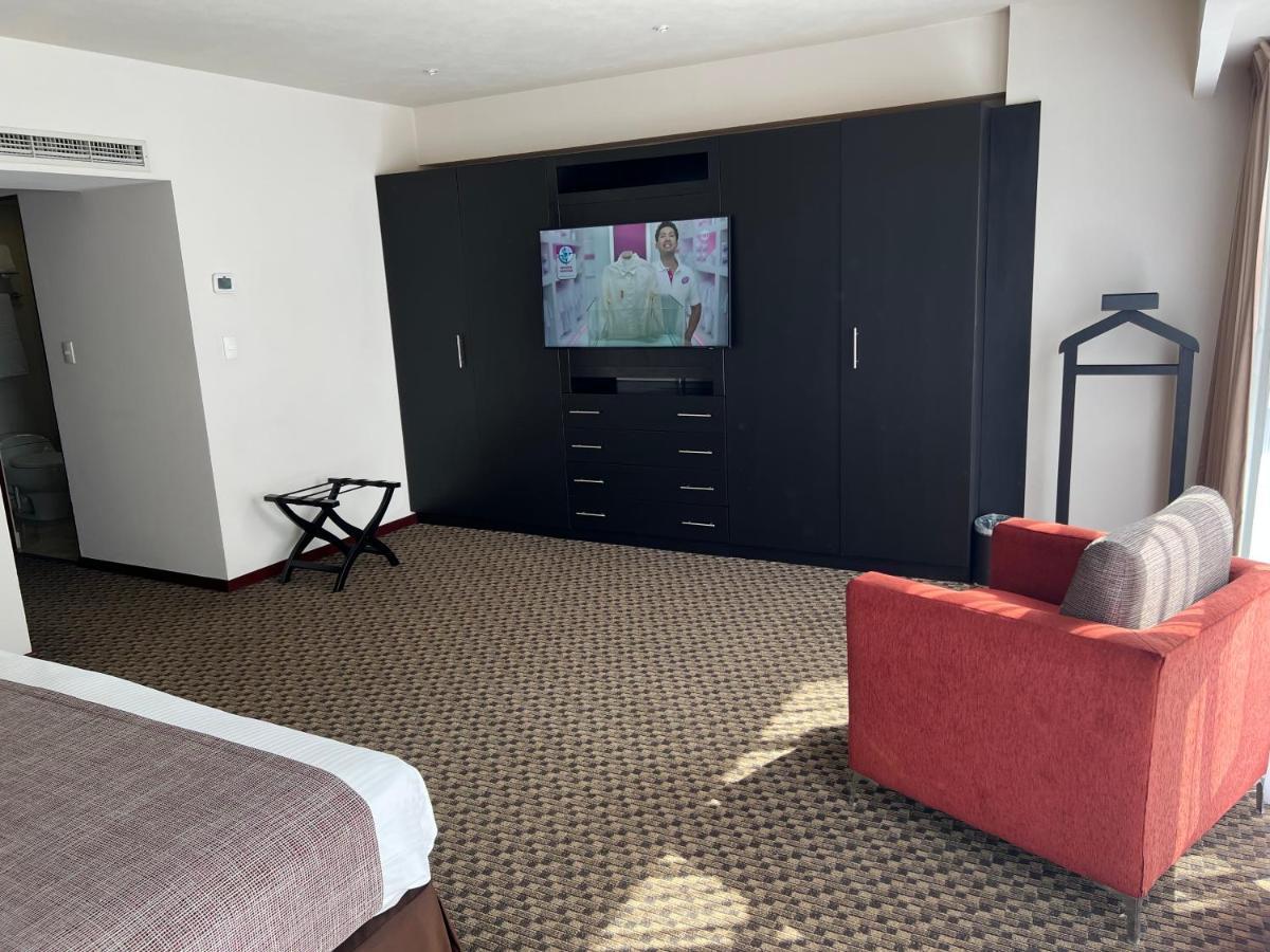 St Isidro Corporate Housing Spa & Wellness Center Hotel 4*