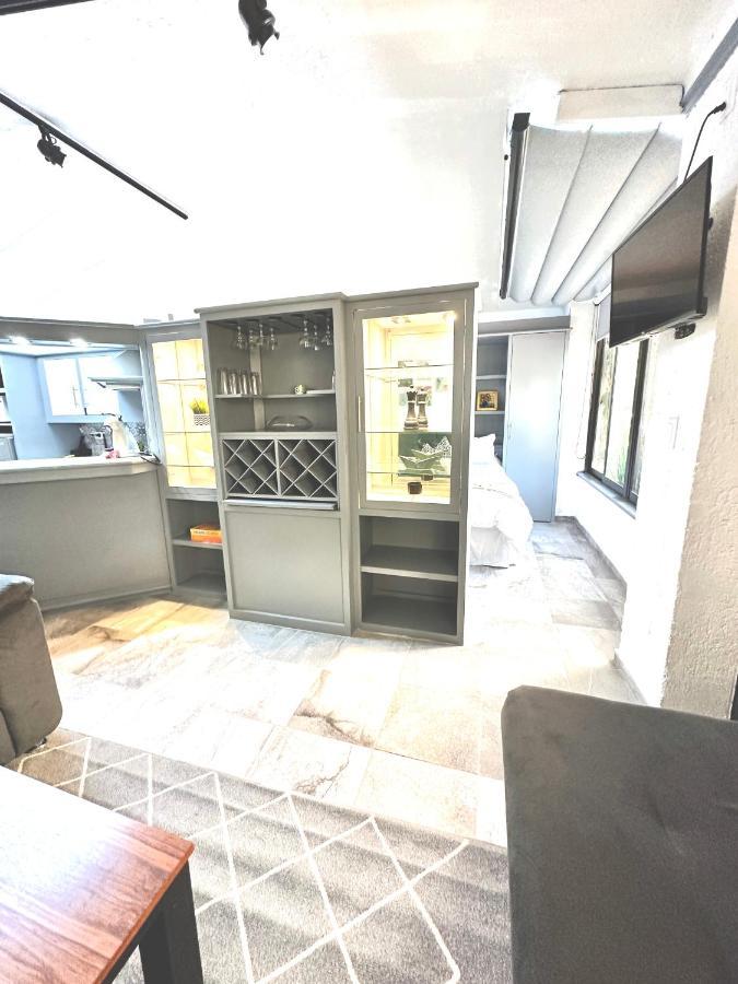 Departamento Tipo Loft Cerca De Hospital Angeles *