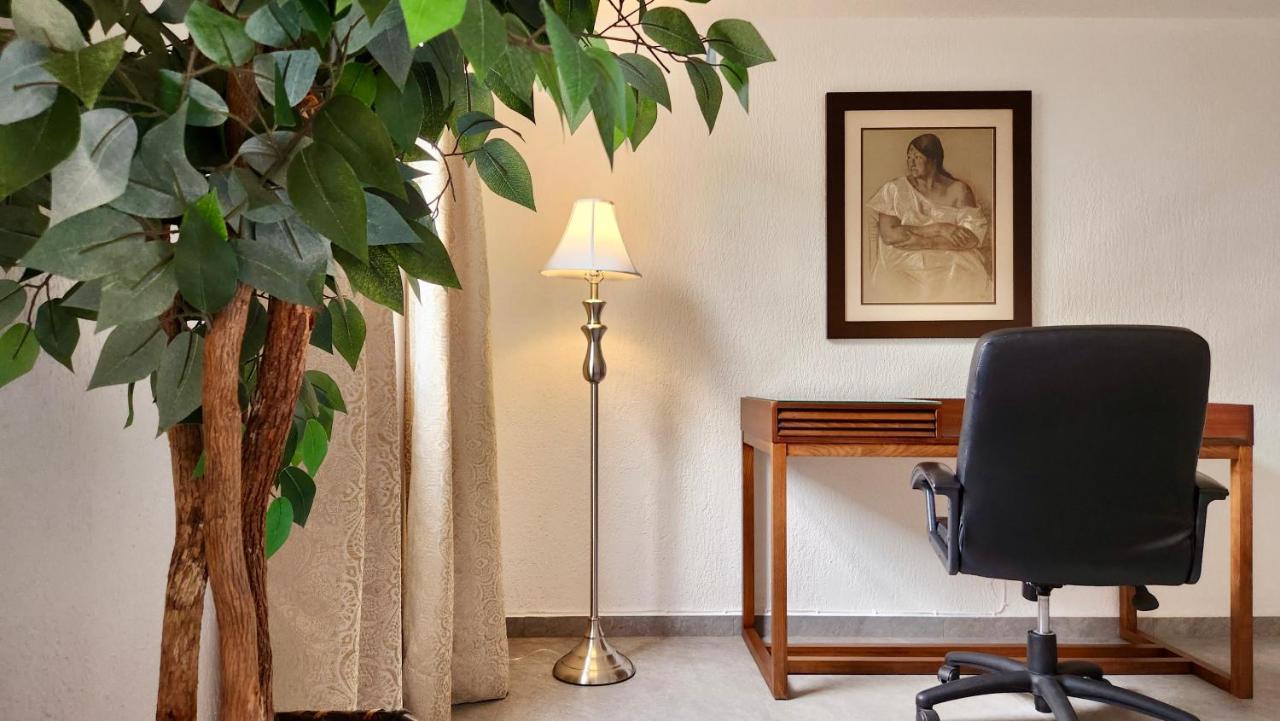 Guest house Casa Tamayo 2*