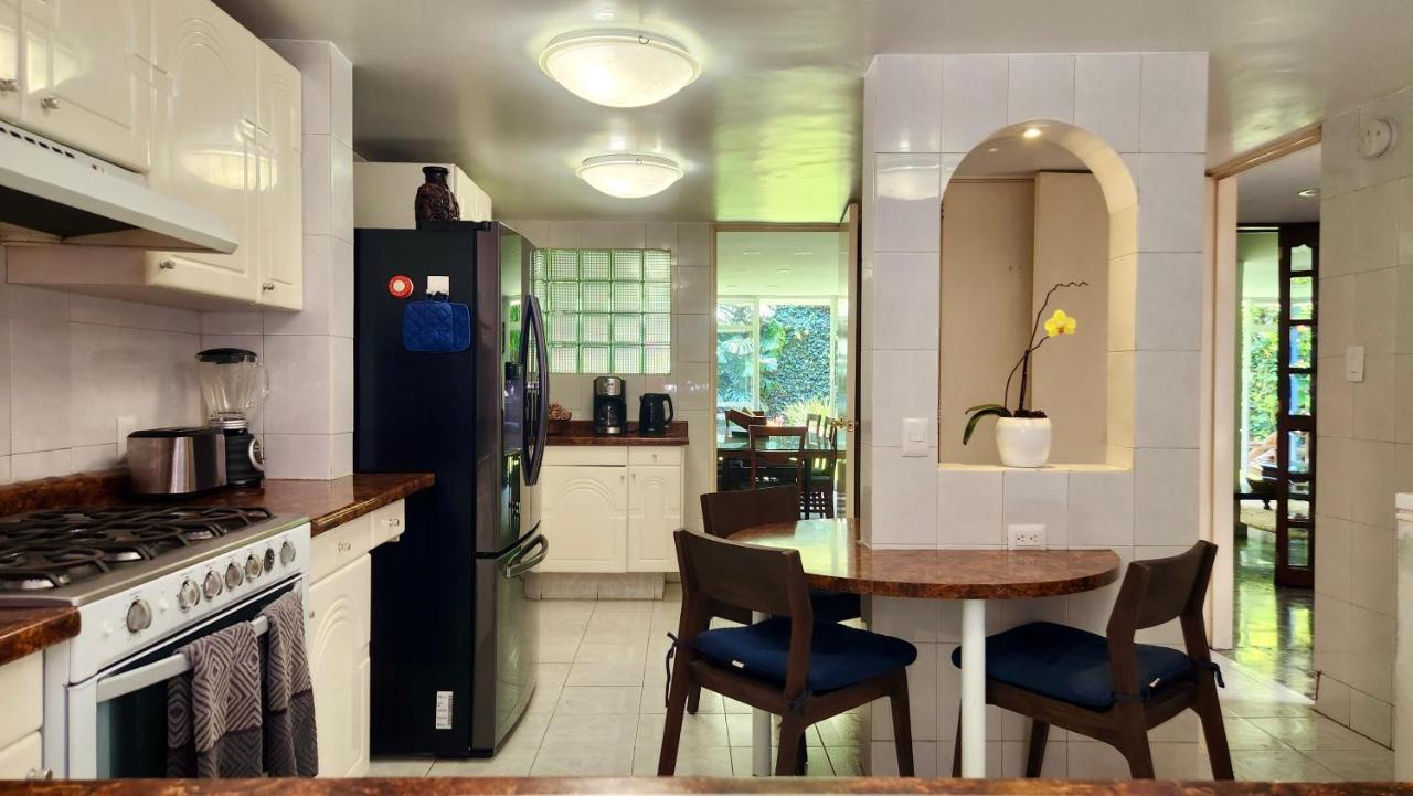 Casa Tamayo Guest house