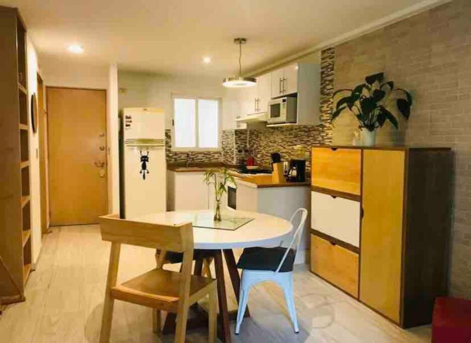 Comfortable Loft At Beautiful Historic Building! Apartment