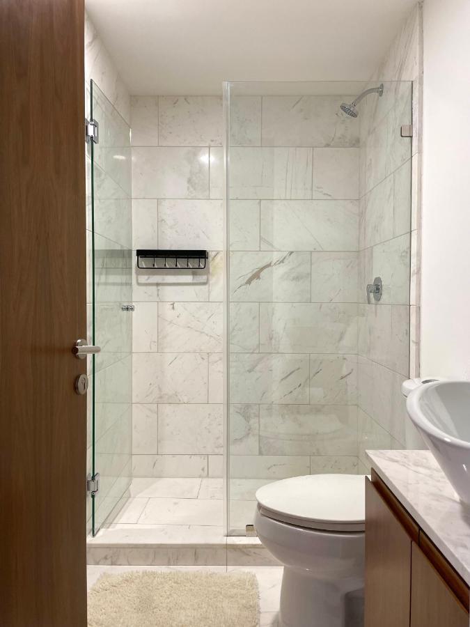 New In Building With Pool, Rooftop And Gym In Condesa