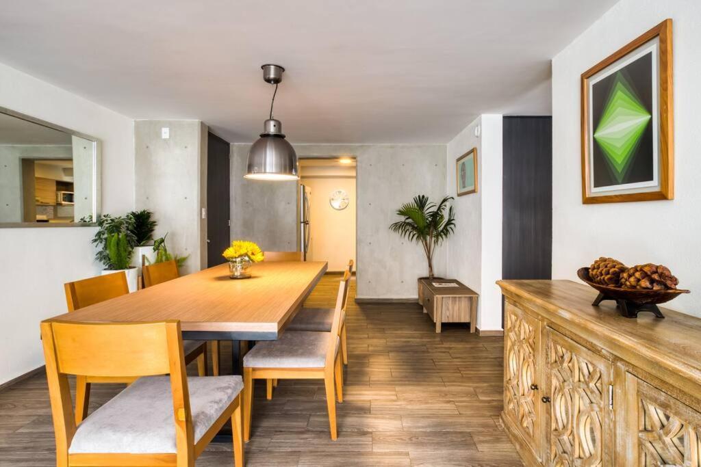 Mr W 2br Cozy 103 *