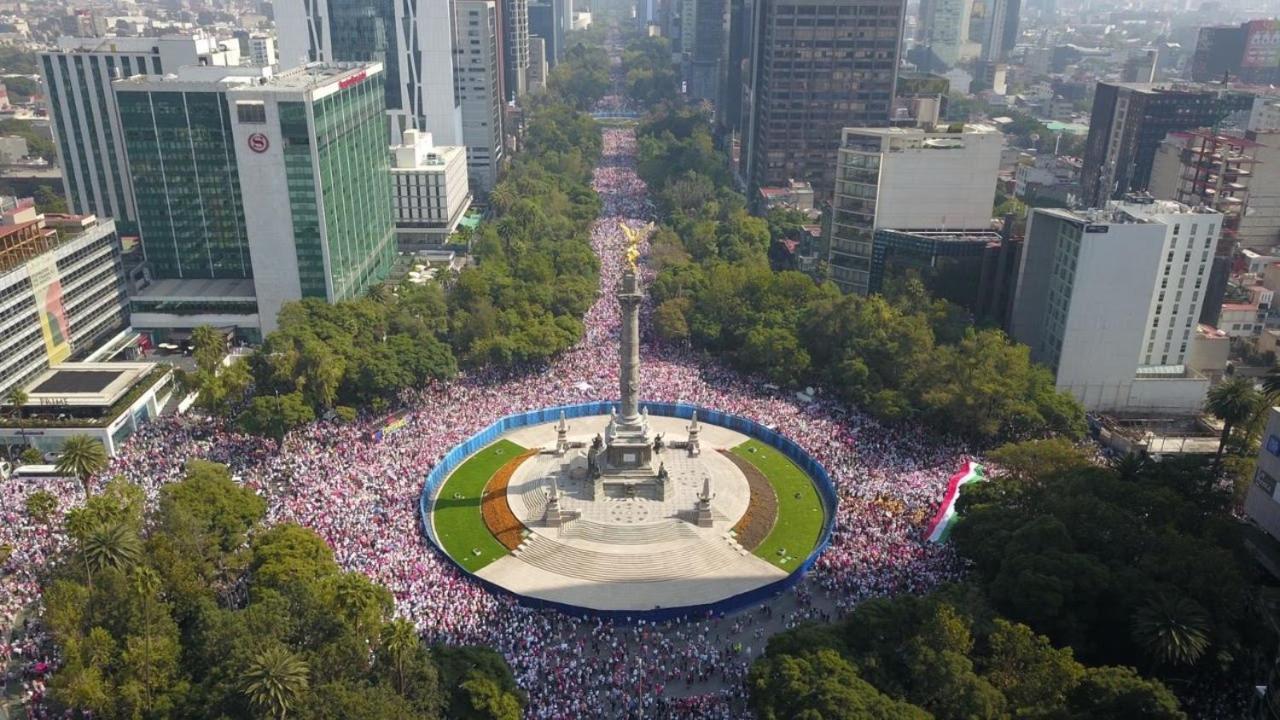 Departamento Centrico A Una Cuadra Del Angel De La Independencia *