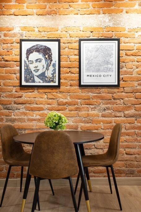 Great Location. Renovated In Roma Norte México DF