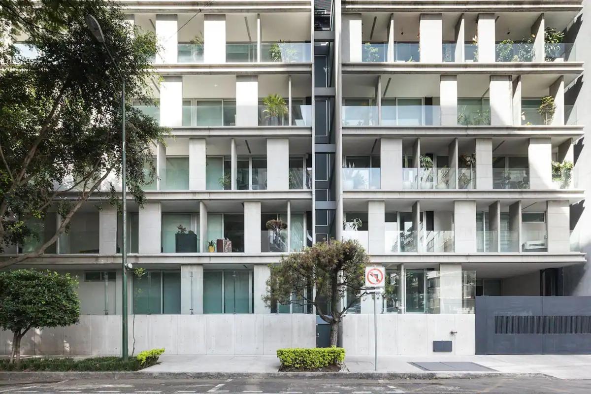Uppermost 3br, Gym, Roofgarden. Socrates Apartamento