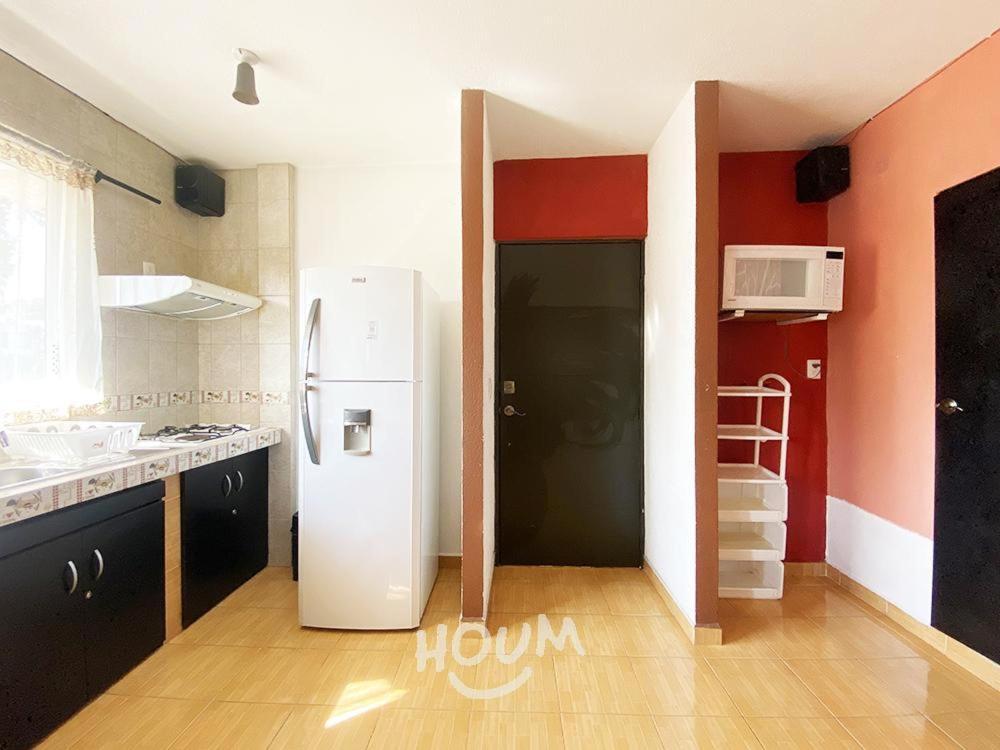 Hermoso Depa De 3 Recamaras Y 2 Baños En El Centro De Coyoacan *