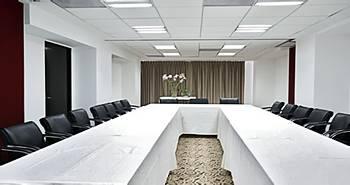 Hotel St Isidro Corporate Housing Spa & Wellness Center 4*