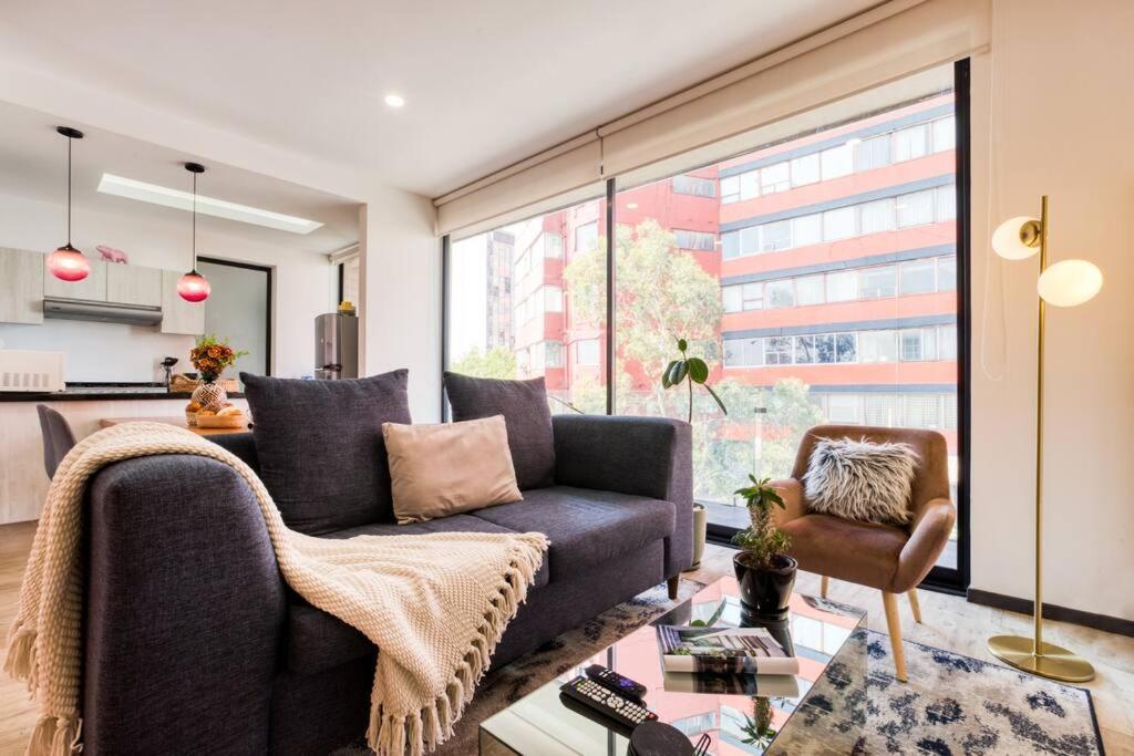 Medellin 148 By Mr W - 301 Aprt With 2 Bedroom And Balcony In La Roma *