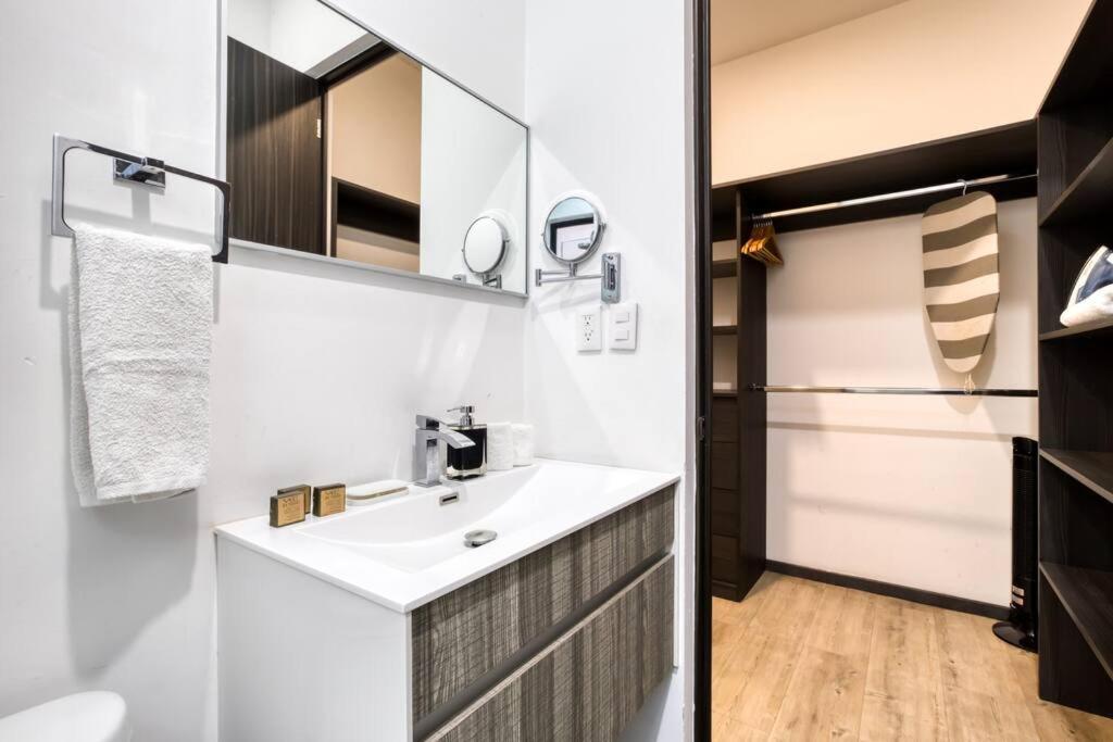 Medellin 148 By Mr W - 301 Aprt With 2 Bedroom And Balcony In La Roma * Mexico City