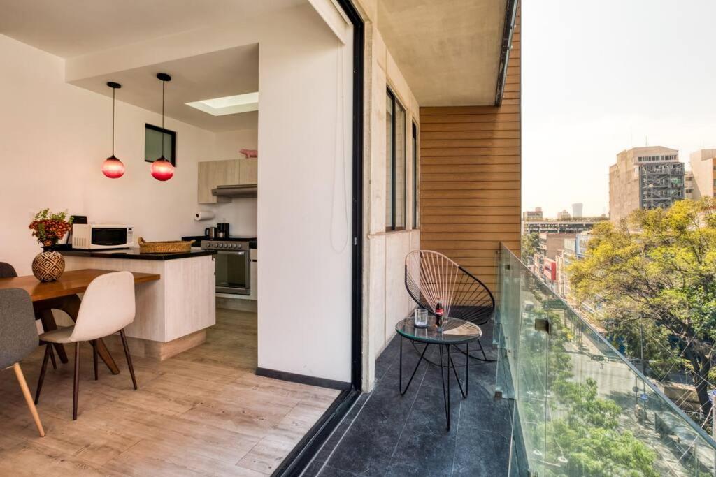 Medellin 148 By Mr W - 301 Aprt With 2 Bedroom And Balcony In La Roma