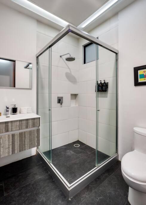 Medellin 148 By Mr W - 301 Aprt With 2 Bedroom And Balcony In La Roma *