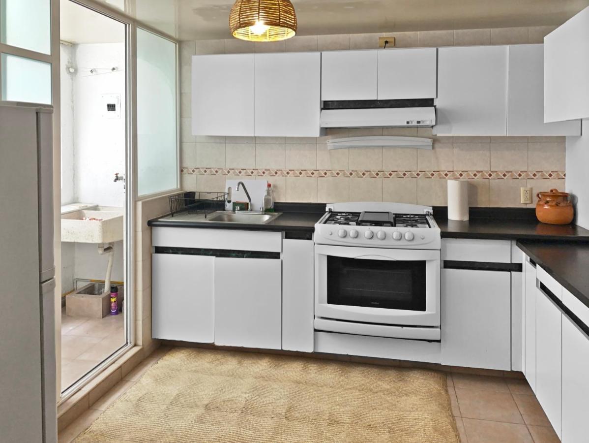 Spacious 3 Bed +2 Bath In Roma N Apartamento *